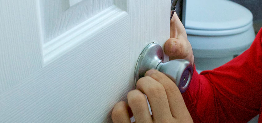 Vintage Door Knob Replacement in Elverta, CA